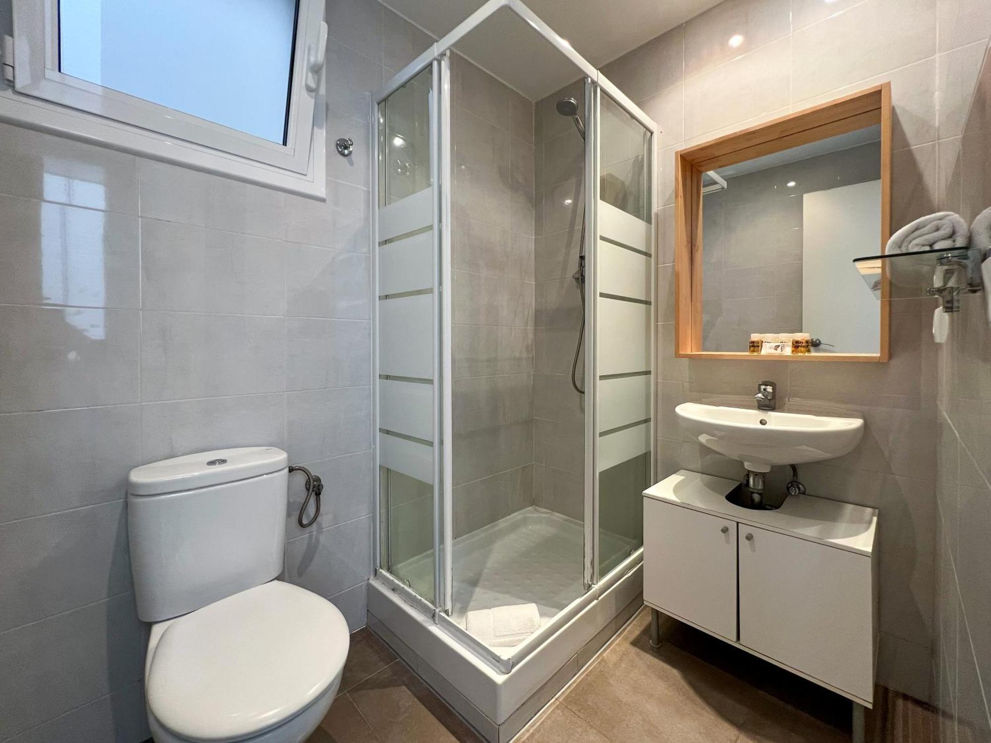 Stay U-Nique Apartments Begur Barcelona Ngoại thất bức ảnh