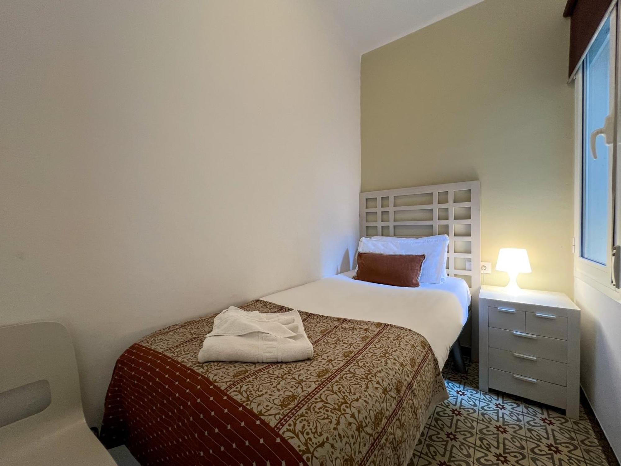 Stay U-Nique Apartments Begur Barcelona Ngoại thất bức ảnh