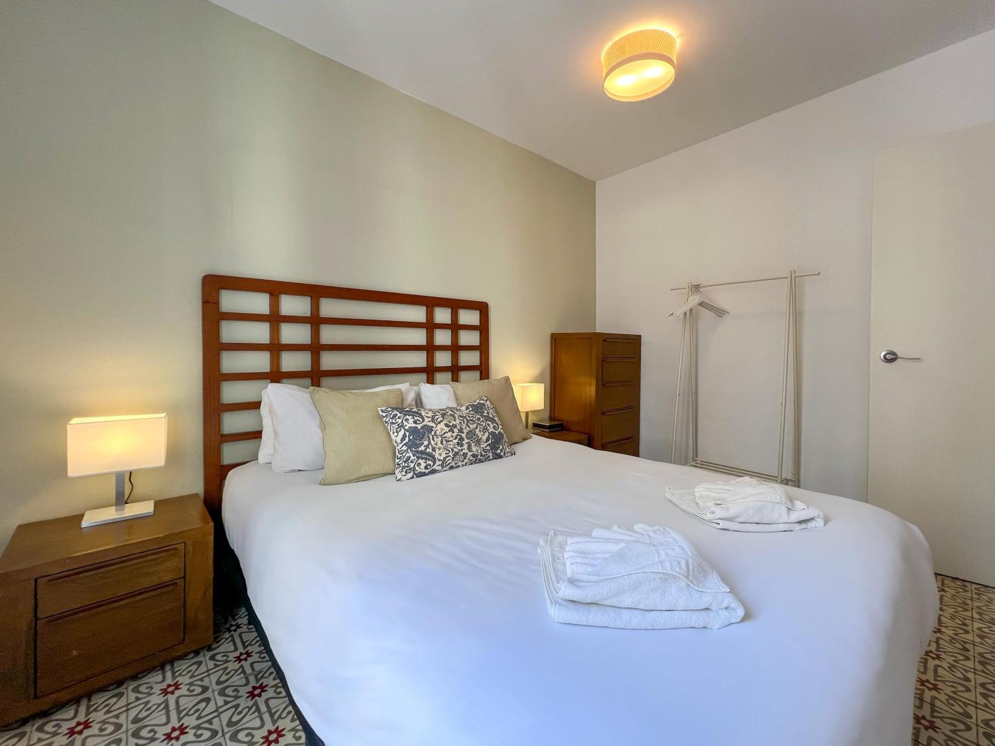 Stay U-Nique Apartments Begur Barcelona Ngoại thất bức ảnh